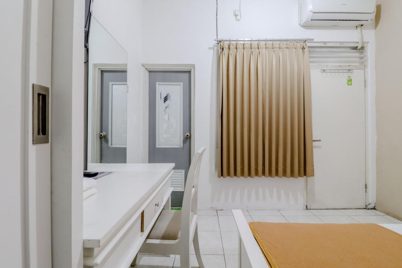 Ratu Guesthouse Слеман Экстерьер фото