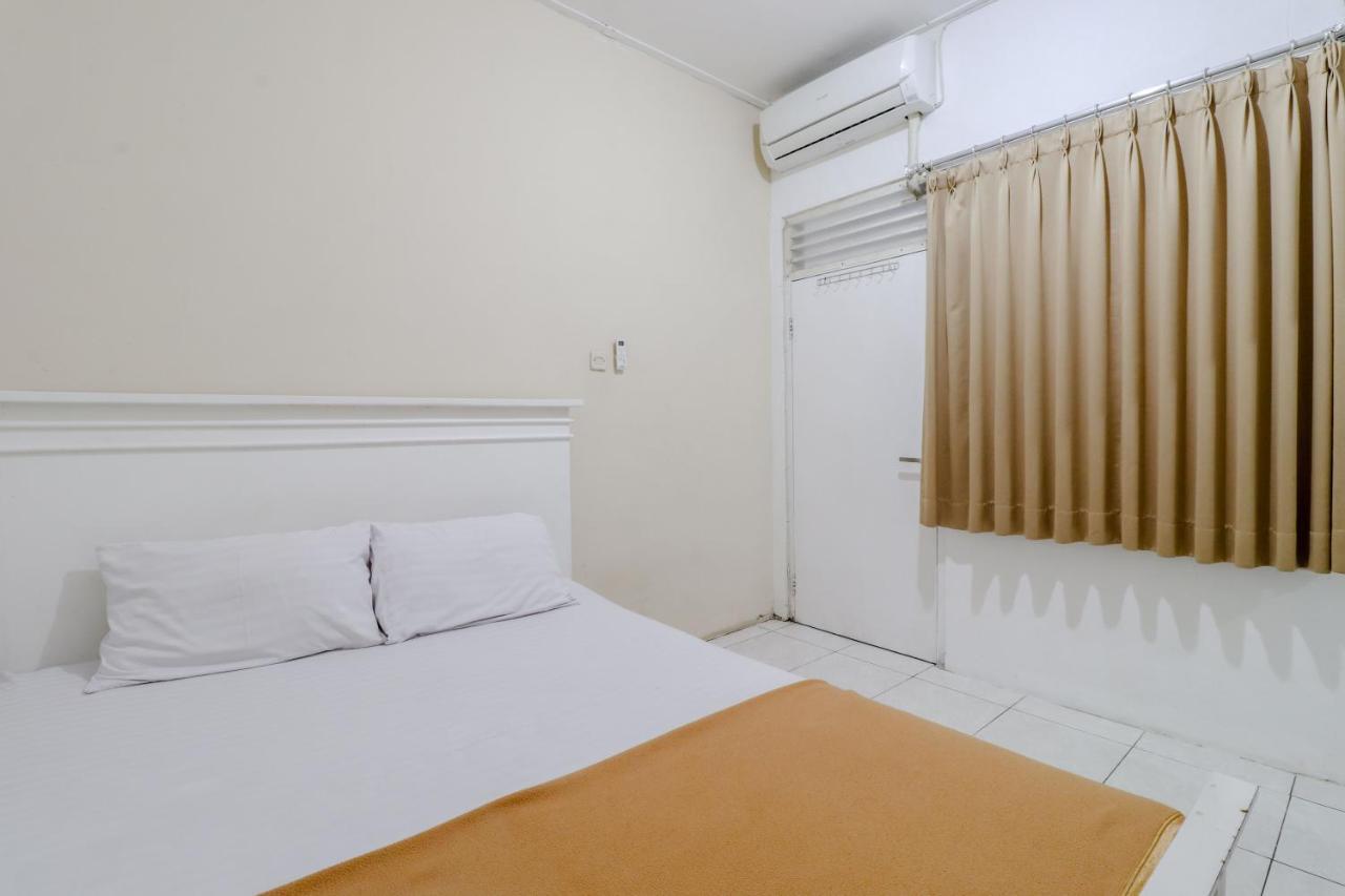 Ratu Guesthouse Слеман Экстерьер фото